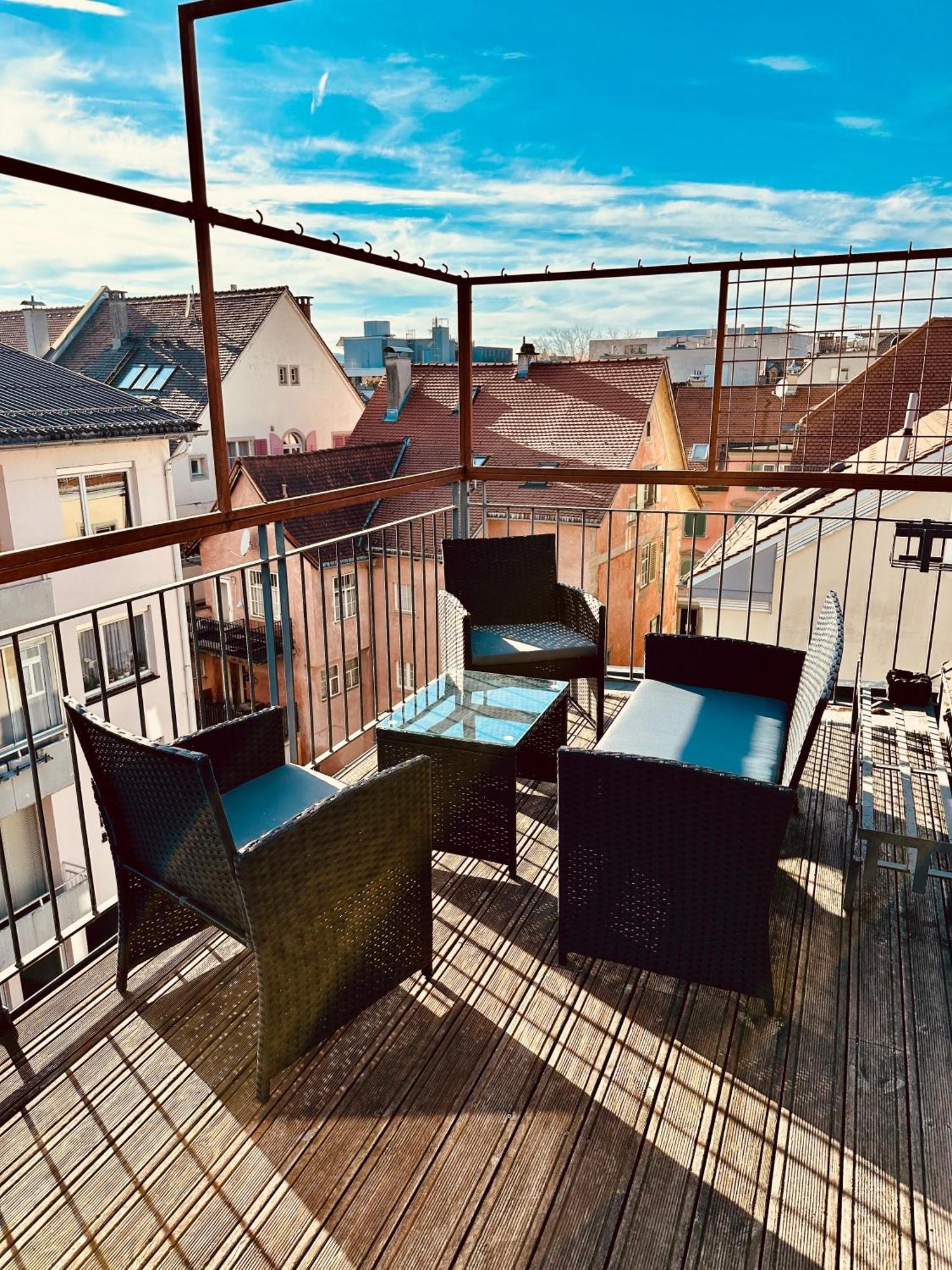 Zentrale Wohnung Mit Dachterasse Bregenz Esterno foto